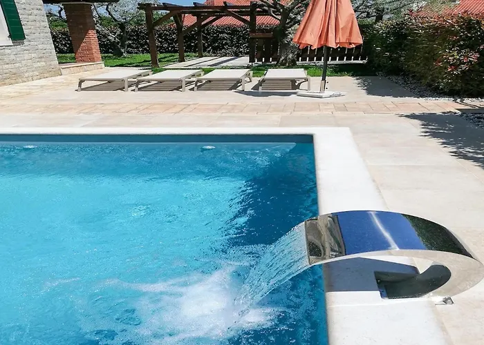 Nika Feriehus Poreč